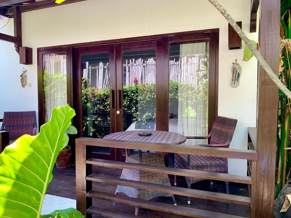 The Yoga Garden Hotel Gili Trawangan Exterior photo